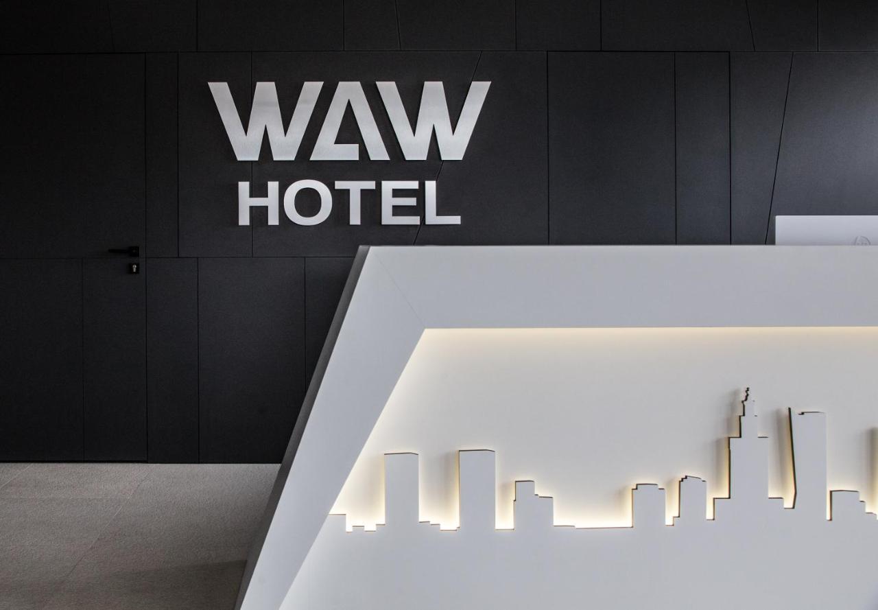 Waw Hotel Airport Okecie Warsawa Bagian luar foto